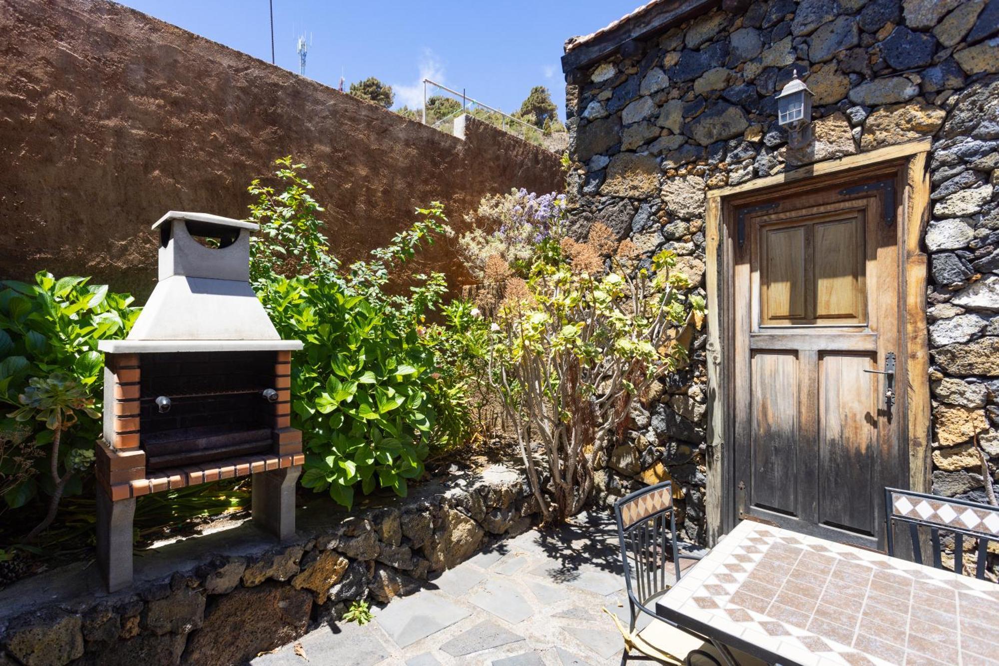 Гостевой дом Charming Rustic House El Pinar & Wifi Экстерьер фото