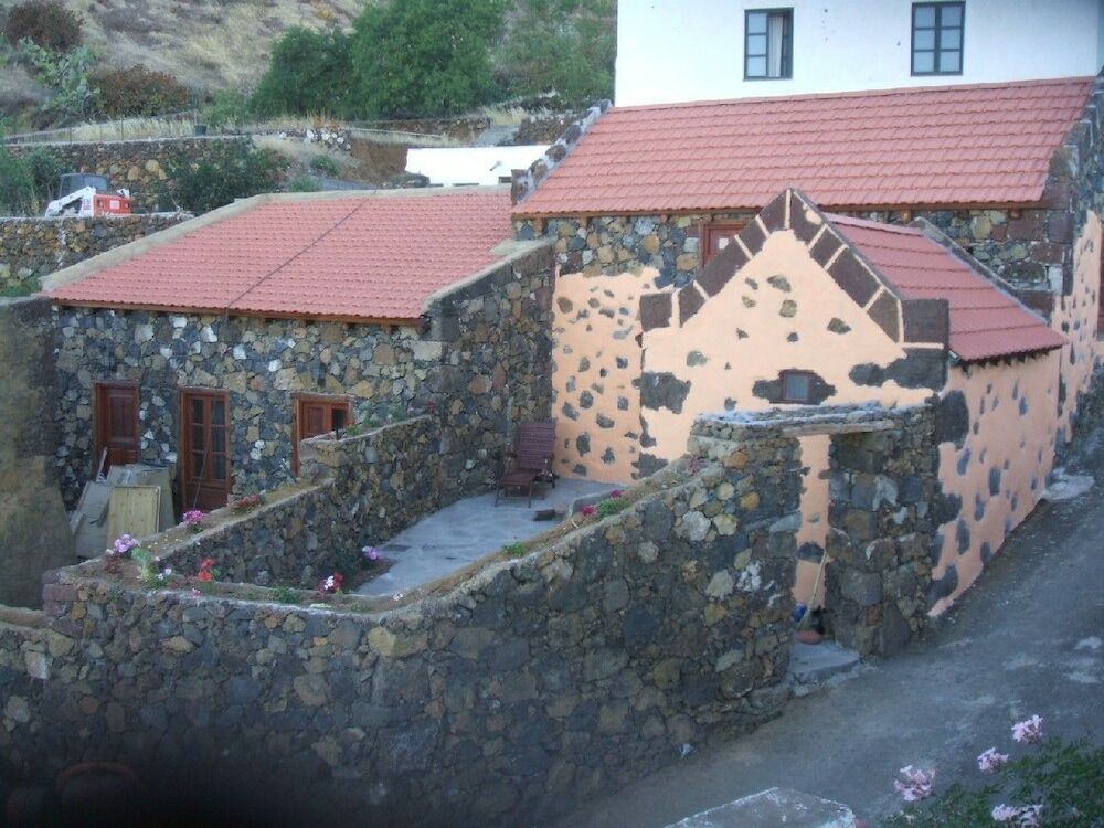 Гостевой дом Charming Rustic House El Pinar & Wifi Экстерьер фото